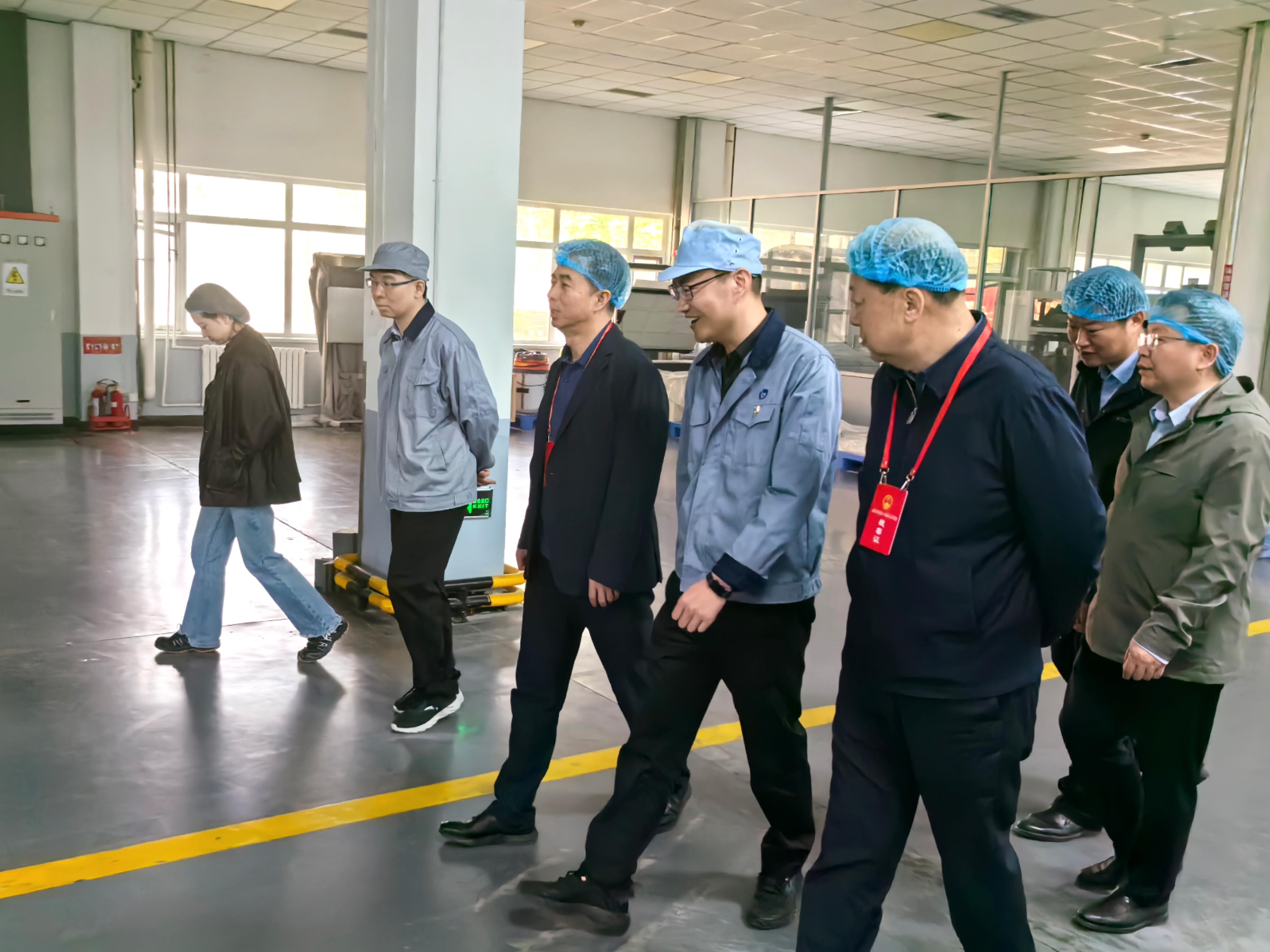 微信图片_20250415085811.jpg